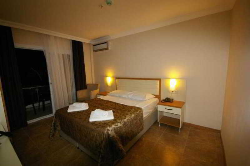 Bitez Risa Hotel Eksteriør bilde